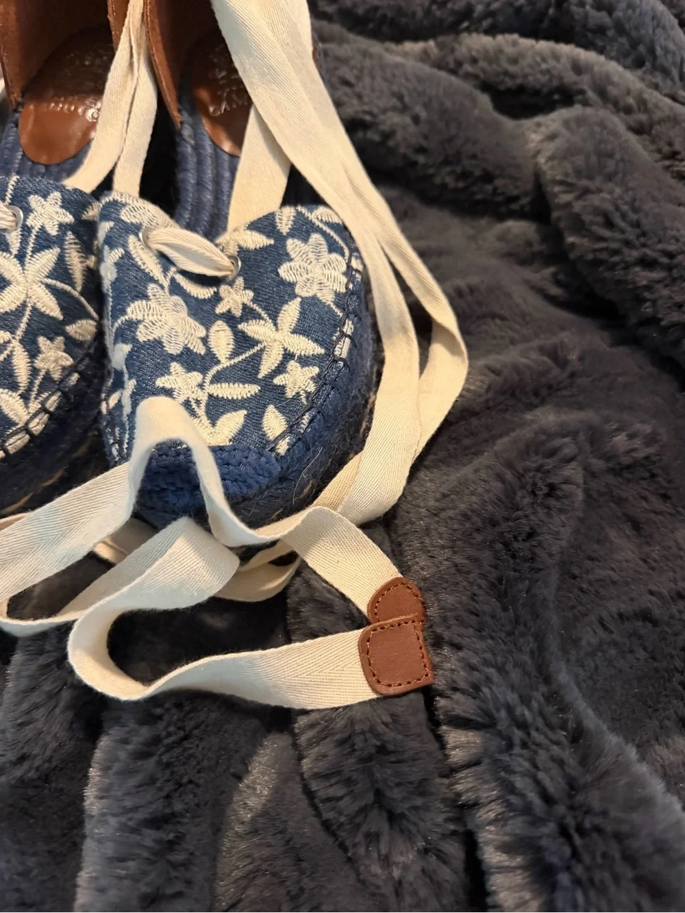 Vince Camuto Navy Blue Floral Espadrille with Cream Tie Ribbons